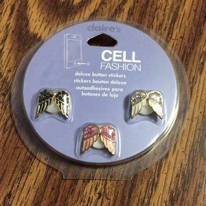 Claire’s 3 piece angel wing cell phone accessory